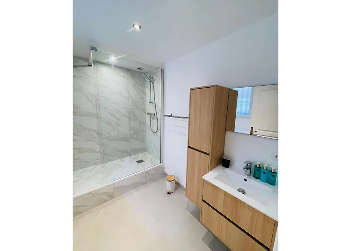 Aura By Halldis Lejlighed